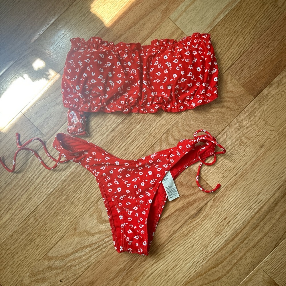 American Eagle Red Floral Bikini